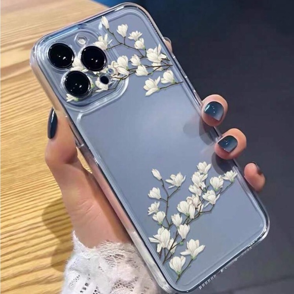 ⚠️Clearance 15 / Pro Max Floral Design Phone Case - White - Picture 3 of 5